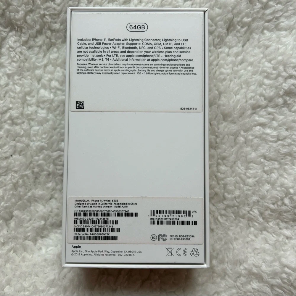 iPhone 11 White 64 GB Empty Box Only